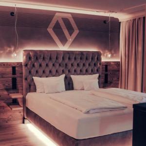 Grand Deluxe Double Room