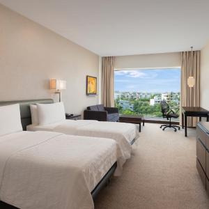 Deluxe Twin Room City View 