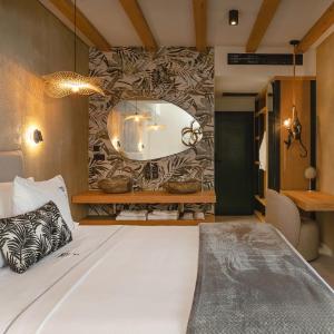 Superior Room with Outdoor Jetted Tub