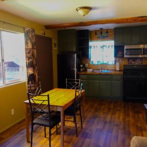Deluxe Family Suite