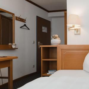 Single Room with Bath