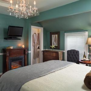 Queen Room with Sea View