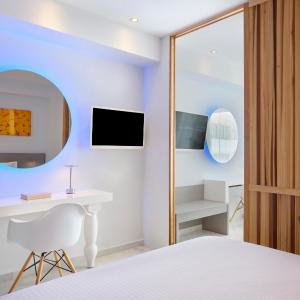 Family Room Sliding Door Inland View