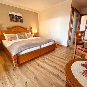 Comfort Triple Room with Shower