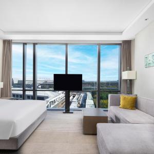 King Room with kitchen and view