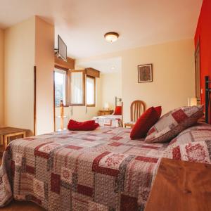 Triple Room with Mountain View
