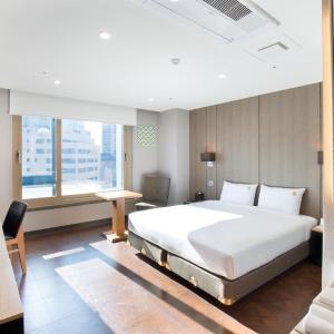 Special Offer - Superior Double Room with High Floor - With Room Upgrade