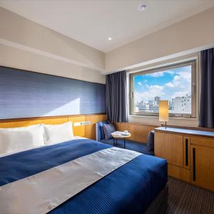 Double Room (2 Adults)