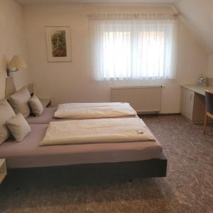 Economy Quadruple Room