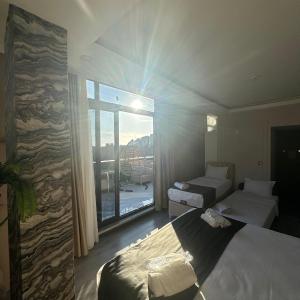 Triple Room with Balcony