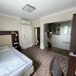 Deluxe Single Room with Balcony
