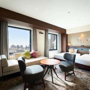 Deluxe Twin Room with Lounge Access - Non-Smoking
