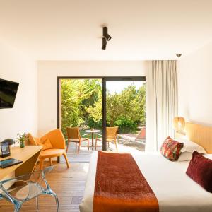 Superior Double Room with Garden View