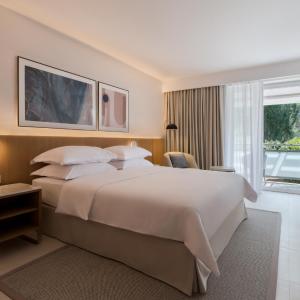 Suite with Balcony