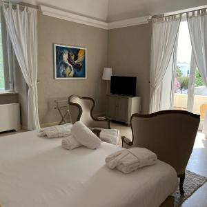 Superior Double or Twin Room with City View