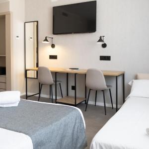 Superior Triple Room with Balcony