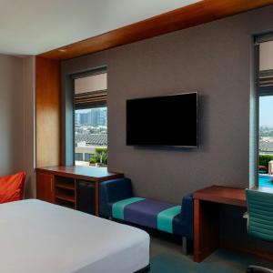 Splash Room, Guest room, 1 King