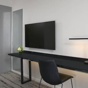 Premium King Room with Balcony