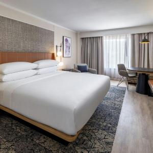 King Room - Hearing Accessible