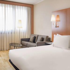 Superior King Room with Sofa Bed