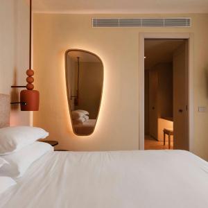 One-Bedroom King Suite with Sofa Bed