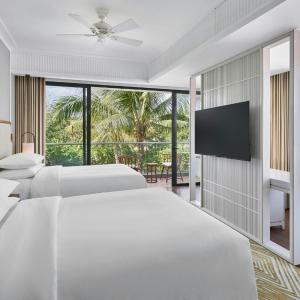 Five-Bedroom Villa with Private Pool and Ocean View