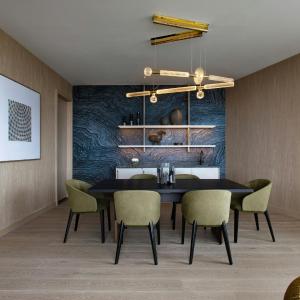 The Ritz-Carlton Suite with Skyline View - Club Level/Top-Floor