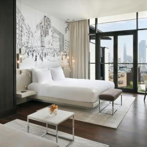 Premium King Room Burj Khalifa View
