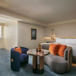 Premier King Room