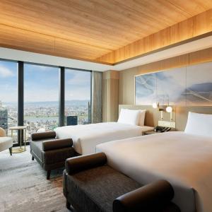 One-Bedroom Specialty Executive Twin Suite