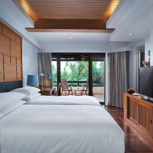 Deluxe Terrace, Guest room, 2 Twin/Single Bed(s), Whirlpool