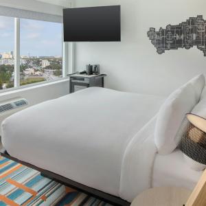 King Room with City View
