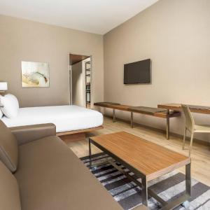 King Room with Sofa Bed