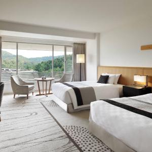 Twin Room - Club Floor