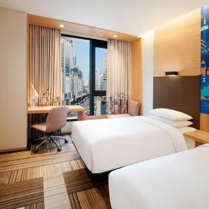 Aloft Room, 2 Twin/Single Beds