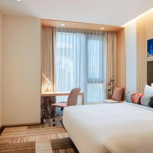  Aloft Room, 1 King