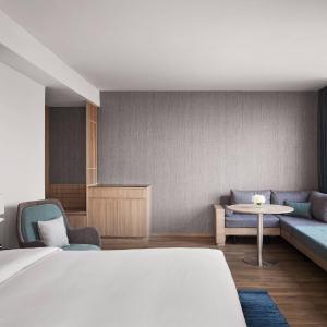 Premium Corner King Room with Sofa Bed