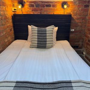  Cell double with 140-bed