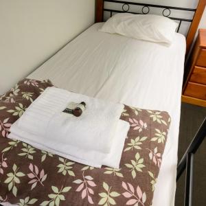 Twin Dorm (Female Only)