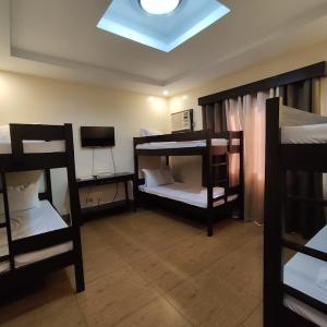 Mixed Dormitory Room