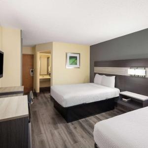 Double Room with Two Double Beds - Non-Smoking