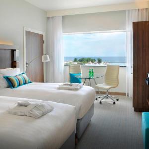 Deluxe Twin Room with Sea View