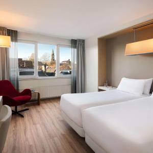 Standard Double or Twin Room with View