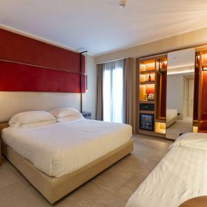 Superior Room with One Queen and One Single Bed - Non-Smoking