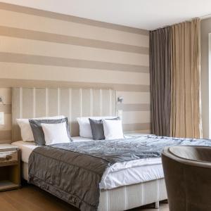Terrace Room