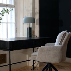 Queen Suite with Spa Bath