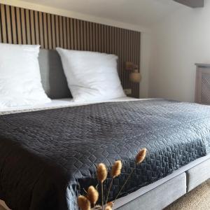Double Room with Lake View