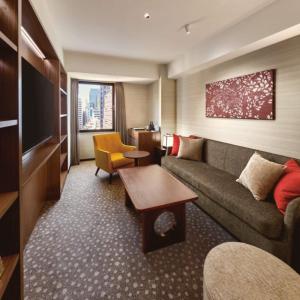 Junior Suite Room (1 bed & 1 extra) - Non-Smoking