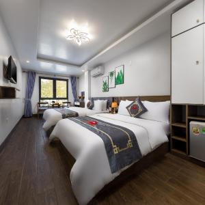 Superior Double Room with Two Double Beds