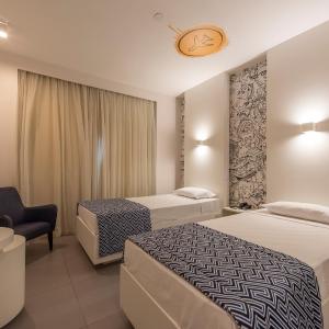 Standard Apartment with Twin Beds